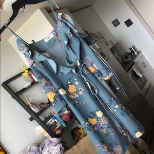 Beautiful gray blue Cookies floral dress size S🌼